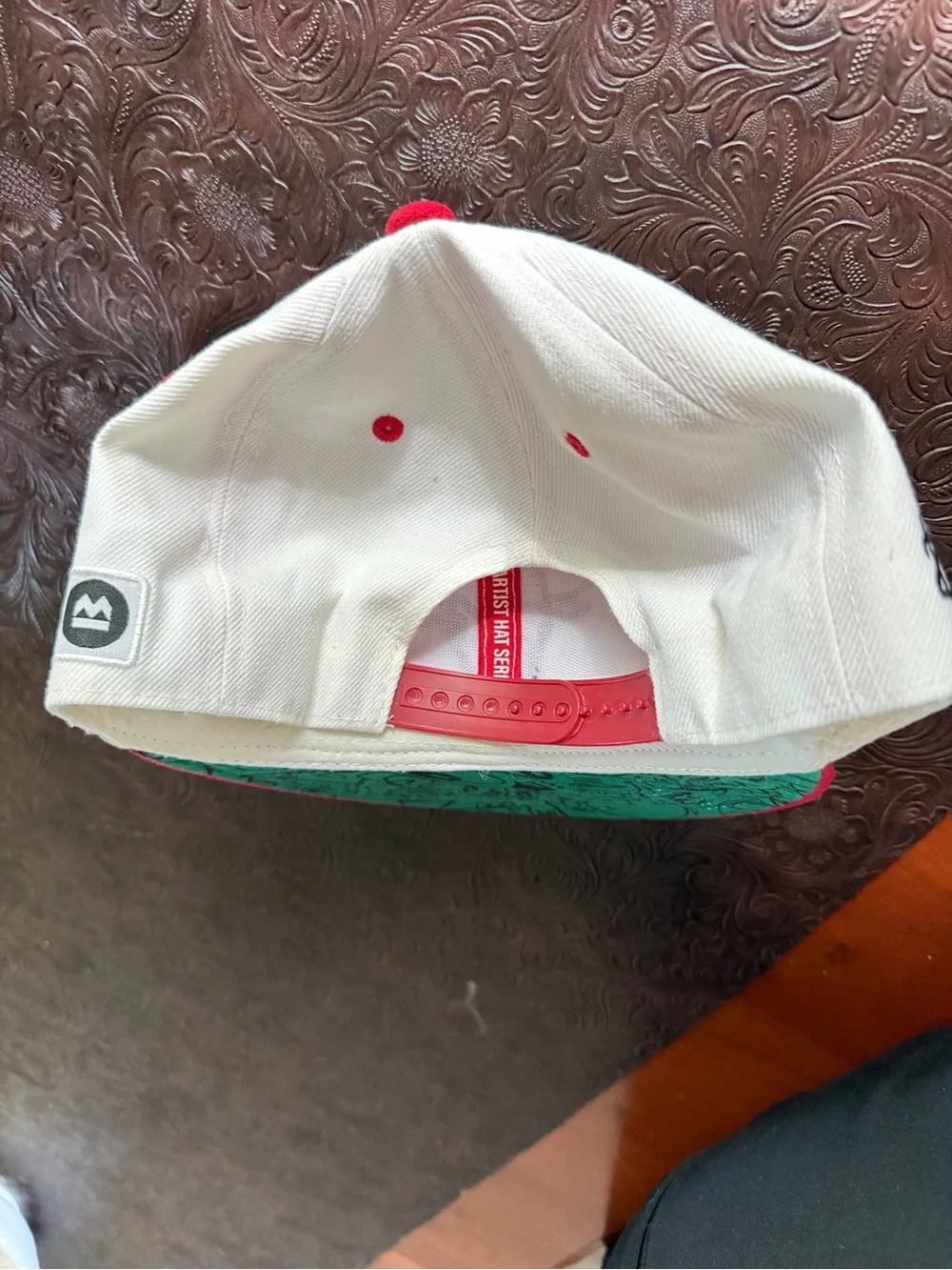 Chicago Bull limited edition artist series White and Red Baseball Cap